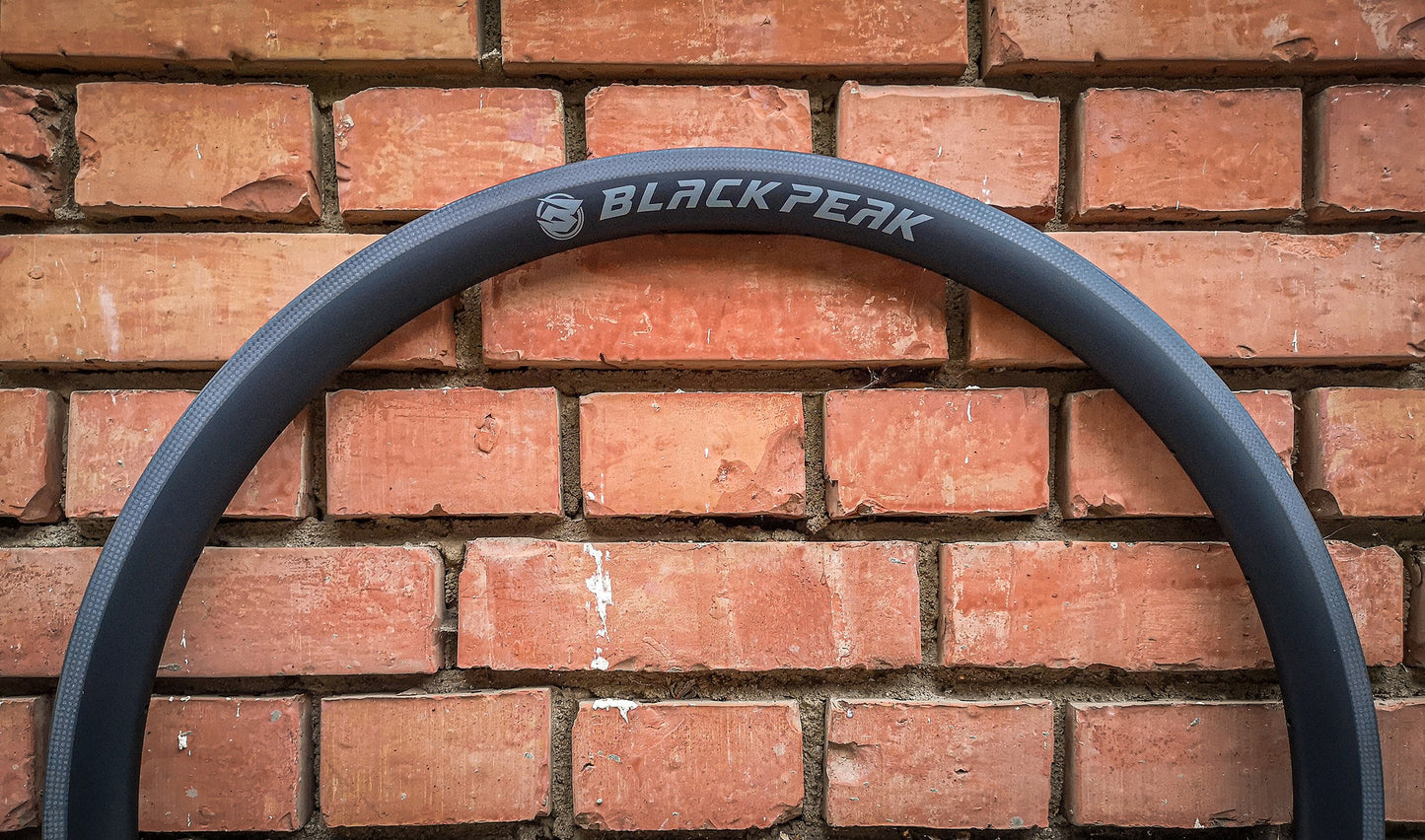 BLACK PEAK RD 700C 38mm FRONT CARBON RIM 20H