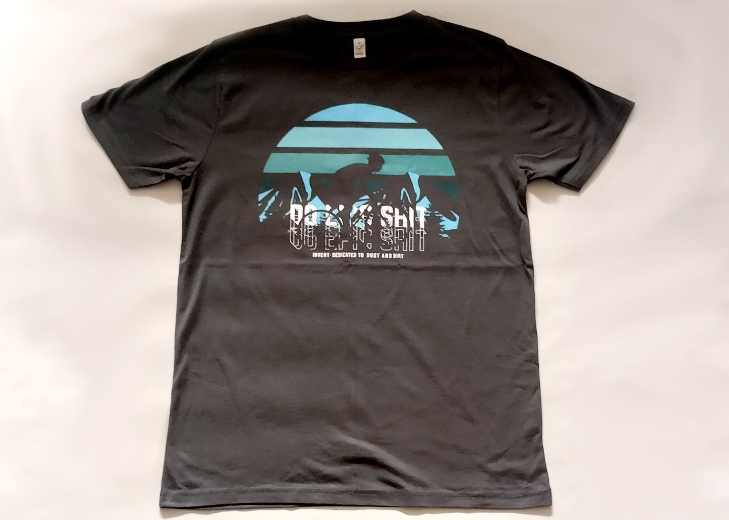 INVERT Road Bike Gray T-Shirt L